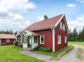 Cozy Home In Ölsremma With Wifi