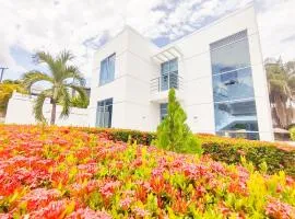 Bellísima casa quinta capacidad 20 personas