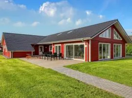 6 Bedroom Stunning Home In Dagebüll