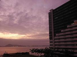 LUXURY APARTMENT PUERTO SANTA ANA GUAYAQUIL, ubytování v soukromí v destinaci Guayaquil
