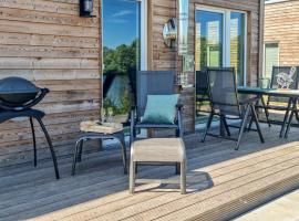 Gorgeous Home In Tossens With Wifi, hotel v destinaci Tossenserdeich