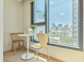 Seoul COMOCASA Fully Furnished Studio