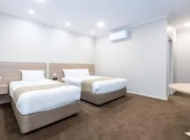 Somerset Hotel