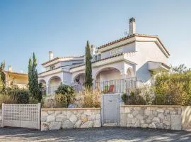 3 Bedroom Cozy Home In Peñiscola