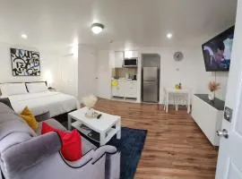 Room in Halifax - Studio Suite