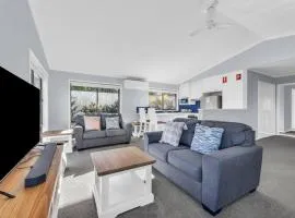 Tura Beach Getaway on Telopea