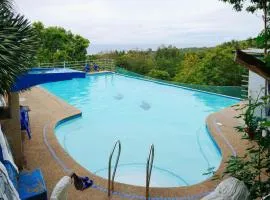 Negra Mountain Resort