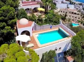 Ferienhaus in Mojácar mit Garten, Grill und Terrasse und Meerblick und Neben dem Strand