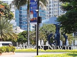 Mactan Newtown with Sea and Mountain View, hotel v destinaci Punta Engaño