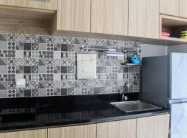 New and Luxury Studio at Casa De Parco Apartment By Travelio