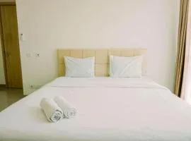 Spacious and Elegant 2BR with Private Lift at Hillcrest House Apartment By Travelio