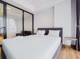 Comfort Living and Homey 1BR The Smith Alam Sutera Apartment By Travelio