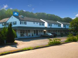 Americas Best Value Inn - Stonington, hotelli kohteessa Stonington lähellä lentokenttää Westerly State -lentokenttä - WST 