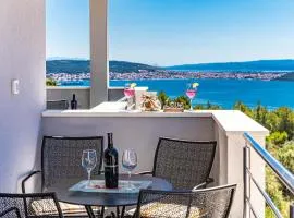 Beautiful Apartment In Seget Donji