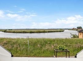 Beach House, hotel i Detern