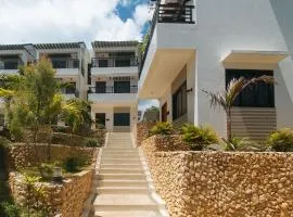 RedDoorz @ LM Apartelle Boracay