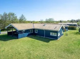 Nice Home In Skælskør With Sauna