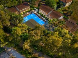 Alados Otel, khách sạn ở Turgut