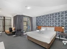 KozyGuru | Sydney CBD | Best Location Studio