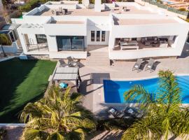 Casa Eivissa - Stunning modern villa in Javea, khách sạn ở Jávea