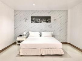 롭부리에 위치한 리조트 Dad D Resort by Lopburi Inn Resort