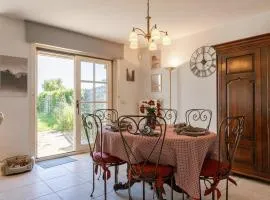 Nice holiday home in a quiet area in De Haan