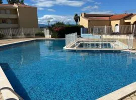 JolieT2 ,RDC,piscine,clim,parking,tennis ,Canet en Roussillon