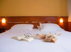 Brit Hotel Rennes St Grégoire – Le Villeneuve