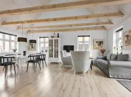 4 Bedroom Cozy Home In Skagen