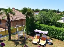 Klimatisierte Wohnung in Savudrija mit Grill, Garten und Terrasse