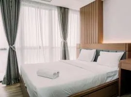 Homey and Comfortable 1BR at The Smith Alam Sutera Apartment By Travelio