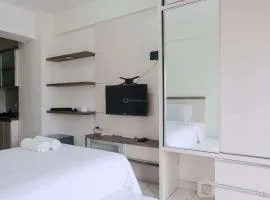 Good Deal Studio at Easton Park Residence Jatinangor Apartment By Travelio