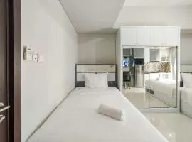 Strategic and Comfy Studio at Skyland City Jatinangor Apartment By Travelio