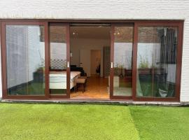 Garden loft in city center Meir 1FL