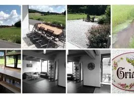 Großzügige Wohnung Bachblick