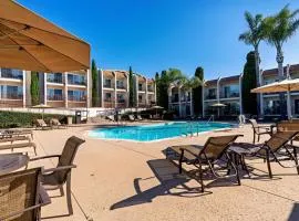 Best Western Plus Royal Oak Hotel