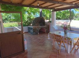 A casa Di Fabrizio Appartamento Il Forno, Hotel in Filicudi