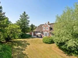 Pet Friendly Home In Rømø With Kitchen
