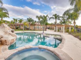 10 Mi to Dtwn Riverside Triplex with Pool, hotel in Riverside