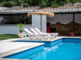 Alojamiento turístico Loma Alta, Hotel in Cambil