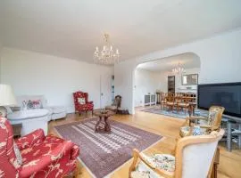 Vintage Boutique 2 Bedroom Apartment