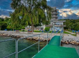Világos Hotel Balatonvilágos, hotel v destinaci Balatonvilágos