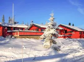 Gorgeous Home In Østby With Wifi