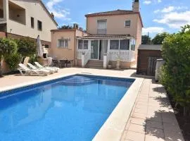 RNET - Collsacabra Villa con piscina privada