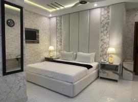 Hotel Croydon Int, hotel near Islamabad International Airport - ISB, Islamabad
