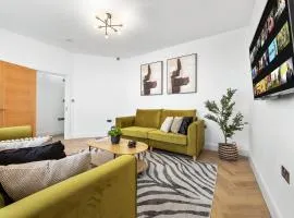 Stylish 4 bedroom I extended stays I contractors