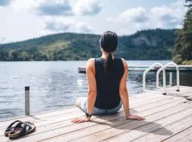 Lakefront Mountain View - Resort Loft