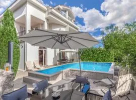 Beautiful Home In Veprinac With Private Swimming Pool, Can Be Inside Or Outside