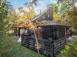 2 Bedroom Gorgeous Home In Grenaa, luxury hotel sa Gren&aring;