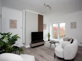Vacant Nests The Attwood Smart Tv Wifi